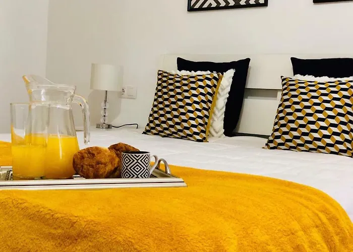 Canaryislandshost L Lovely Lanzarote *