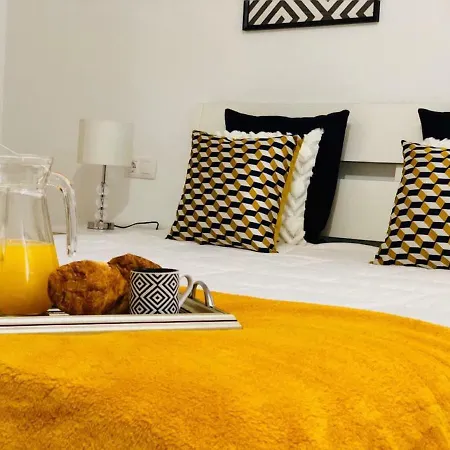 Canaryislandshost L Lovely Lanzarote *